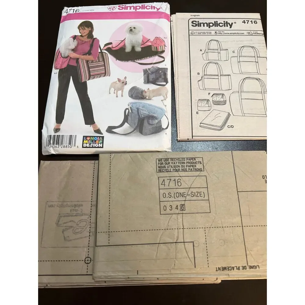 Simplicity 4716 Dog Accessories Pattern Uncut Factory Folded Carry Bags Bed